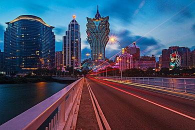 Steam数据显示：32位Windows被玩家彻底淘汰